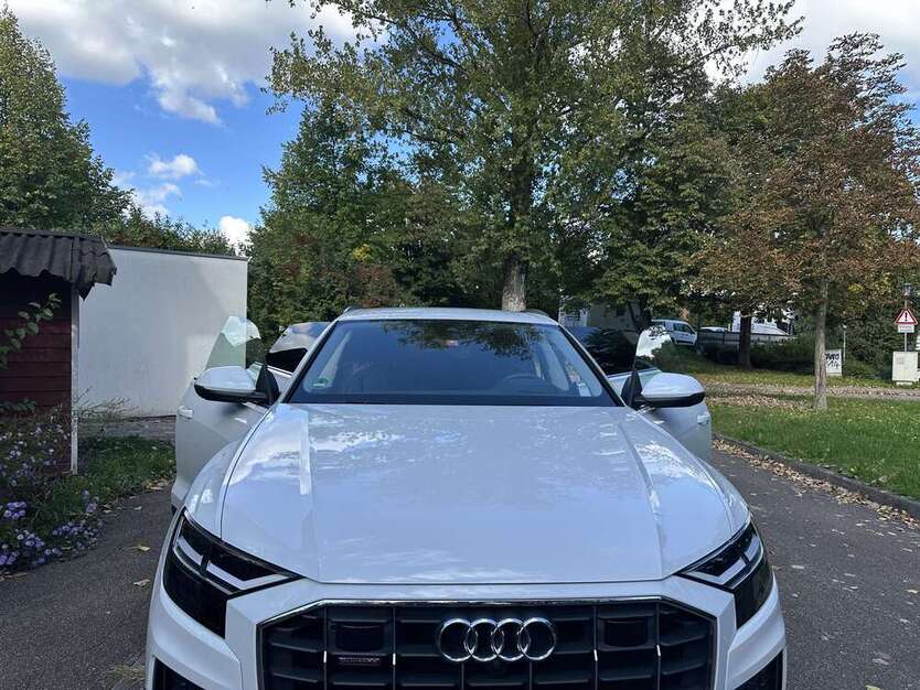 Audi Q8 34.966 km 73.300 € Schorndorf 73614