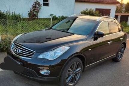 INFINITI EX37 126.569 km 13.300 € Weinstadt 71384