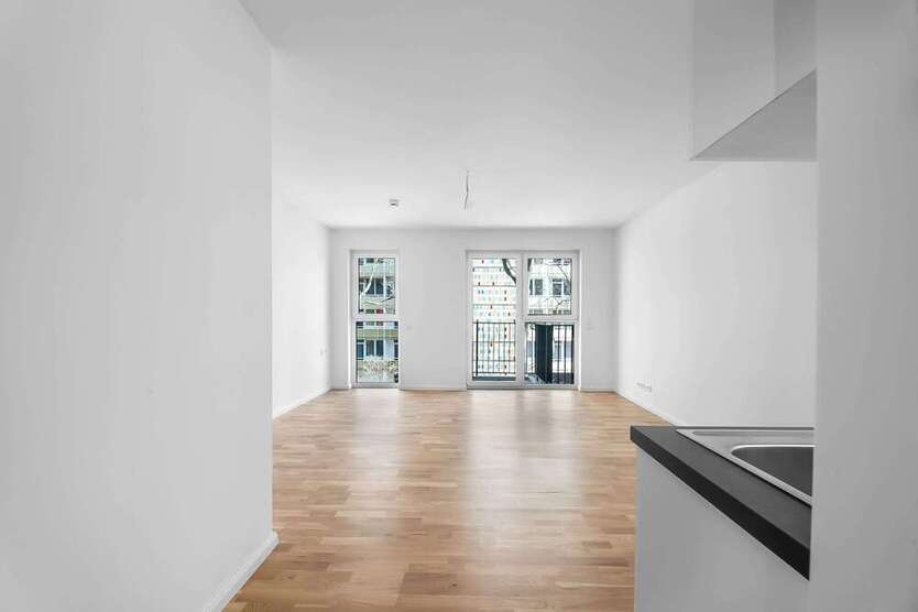 Wohnung zum Mieten in Berlin 756 € 33.11 m²