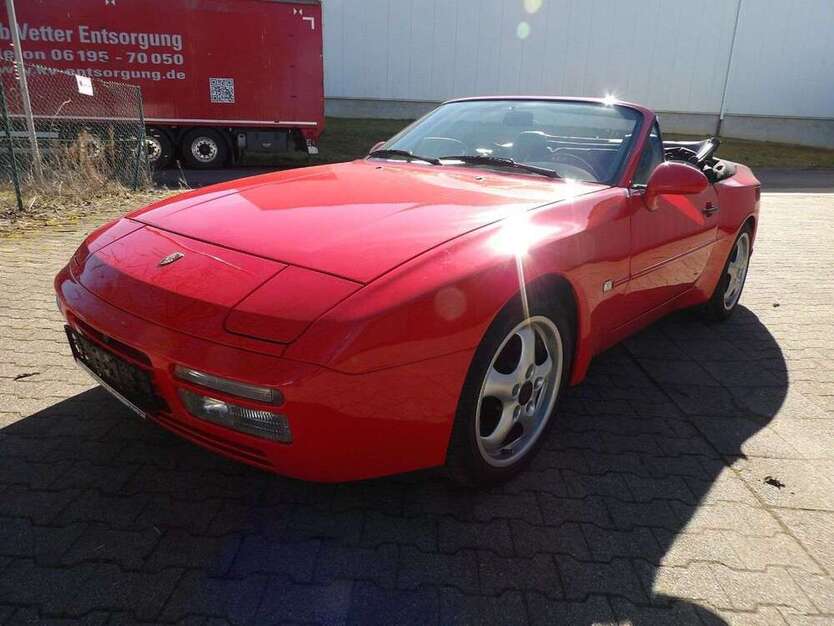 944