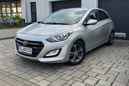 Hyundai i30 183.000 km 7.000 &euro; Fulda 36037