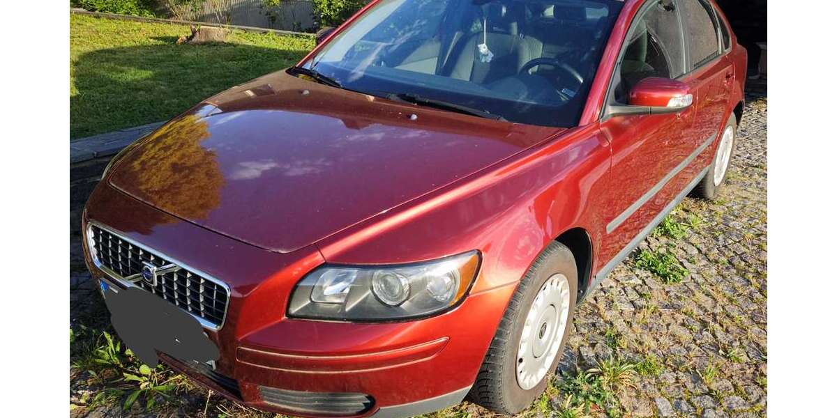 Volvo S40 85.271 km 3.990 € Löbau 02708