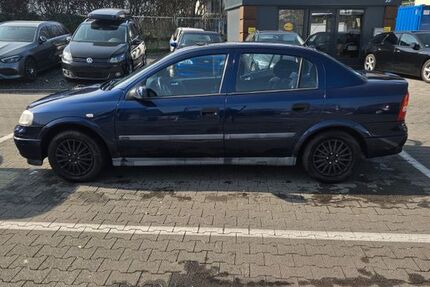 Opel Astra 185.000 km 1.700 &euro; Wiesbaden 65199