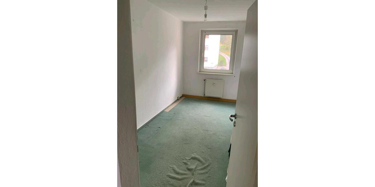 Etagenwohnung Eisenach - 4 Zimmer, 75 m&sup2;, 80.000&euro; | Angebot:27127704