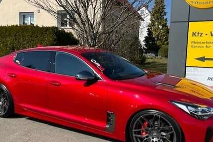 Kia Stinger 28.200 km 42.500 &euro; Blumberg-Riedböhringen 78176