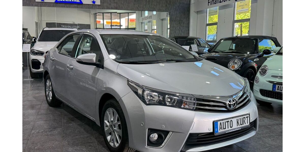 Toyota Corolla 167.615 km 8.900 &euro; München 81829
