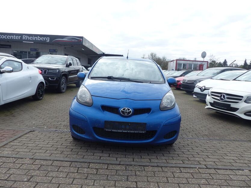 Toyota Aygo (X) 190.000 km 2.900 € Rheinberg 47495