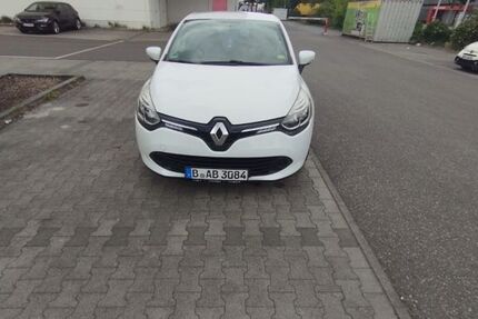 Renault Clio 80.000 km 7.400 &euro; Berlin 14195