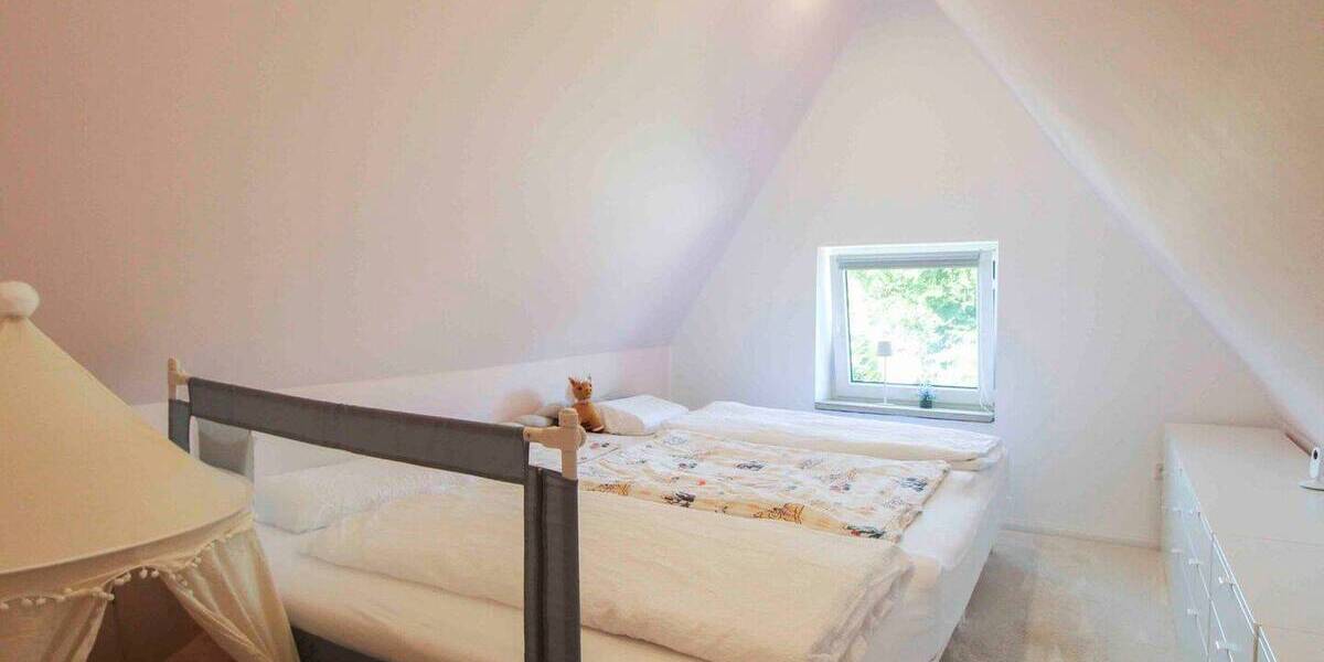 Einfamilienhaus Flensburg Engelsby - 8 Zimmer, 150 m&sup2;, 559.000&euro; | Angebot:26359415