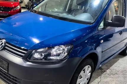 VW Caddy 67.362 km 8.000 &euro; Voerde 46562
