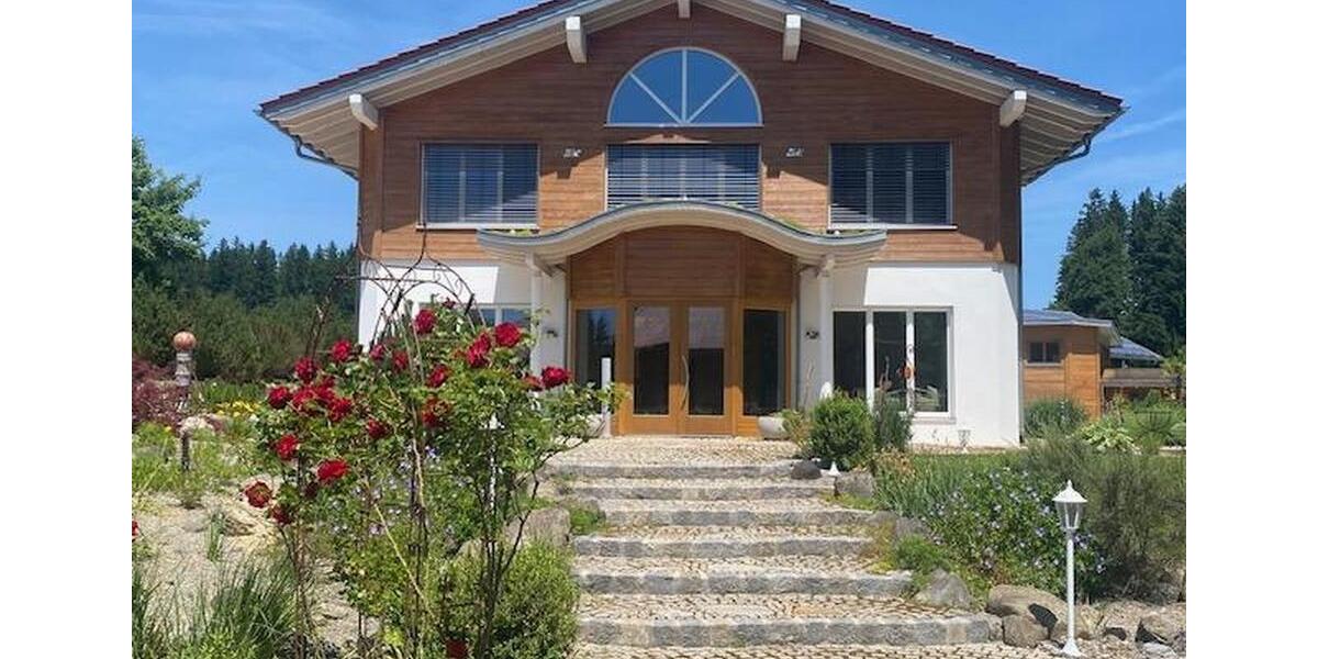 einzigartige BueroGeschäftsräume im Allgäu bei Kempten, See- und Bergsicht und Business-Fengshui zimmer