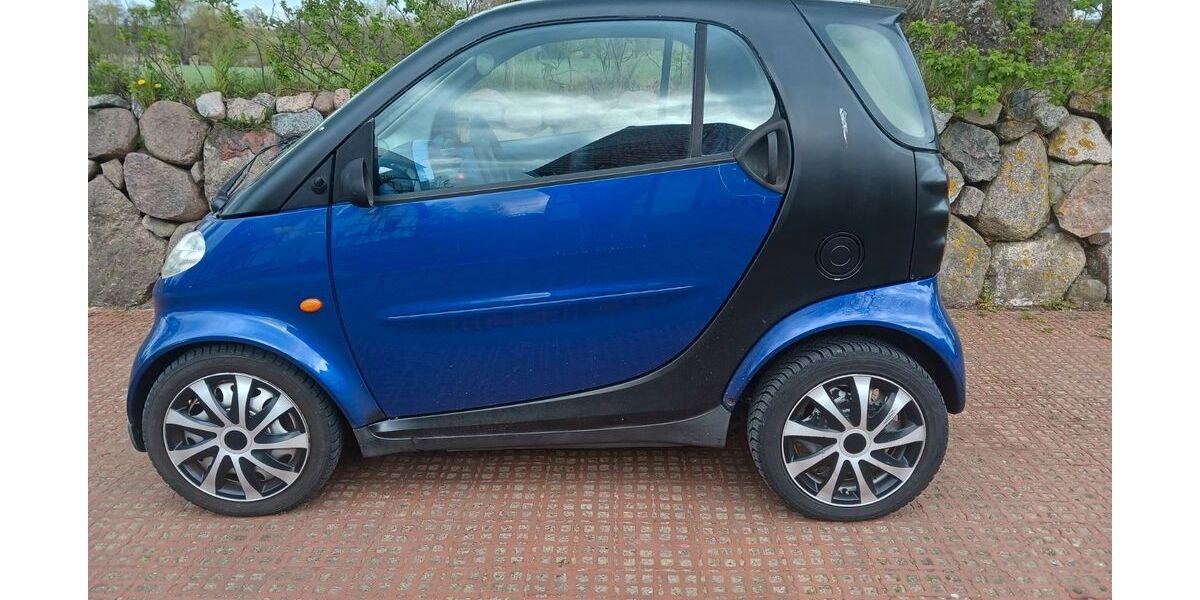 Smart ForTwo 180.000 km 1.350 &euro; Hamburg 22765
