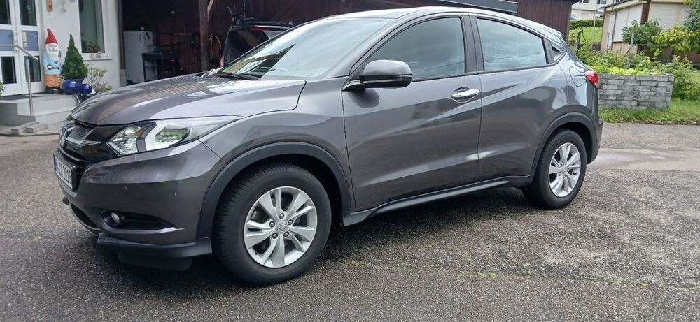 HR-V