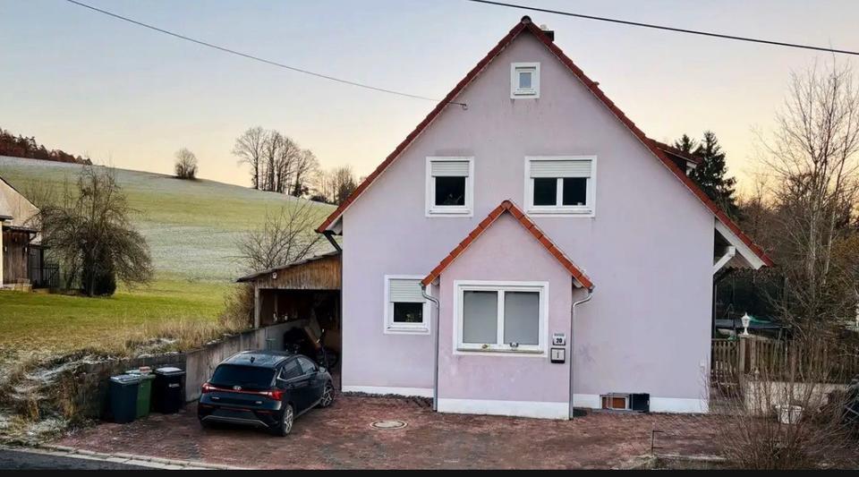 Einfamilienhaus Pfreimd - 6 Zimmer, 128 m&sup2;, 315.000&euro; | Angebot:25554165