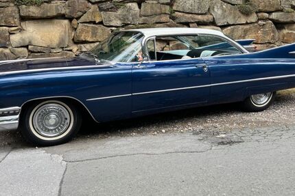 Cadillac Deville 83.000 km 55.690 &euro; Dortmund 44149