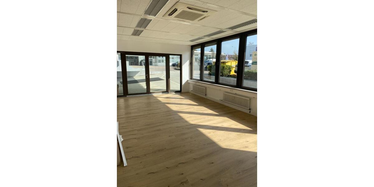 Gewerbeobjekt Ostfildern - 2.015&euro; | Angebot:25462227