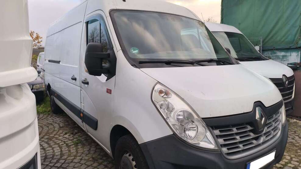 Renault Master 818.279 km 7.500 € Eschweiler 52249