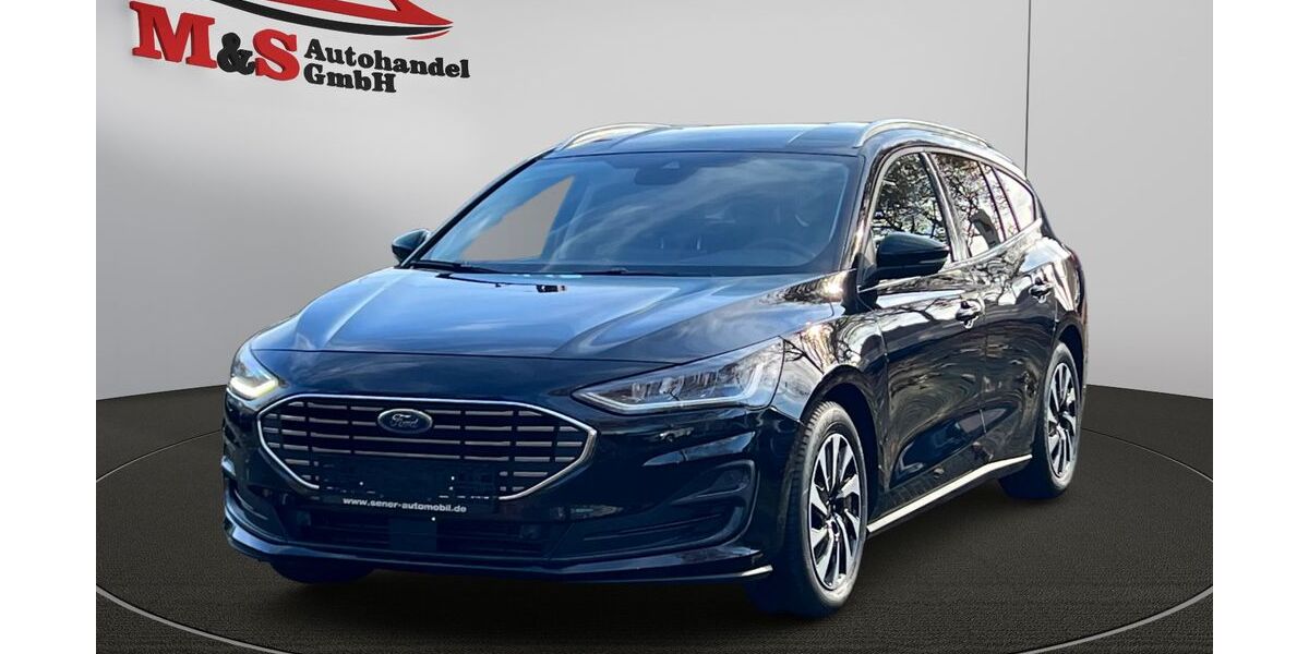 Ford Focus 27.000 km 21.990 € Bonn 53177