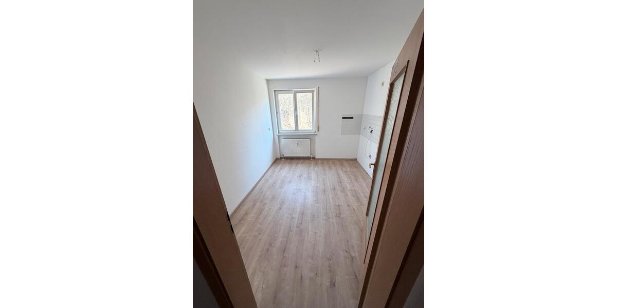 Etagenwohnung Neumarkt in der Oberpfalz Altenhof - 3 Zimmer, 76 m&sup2;, 255.000&euro; | Angebot:26818600
