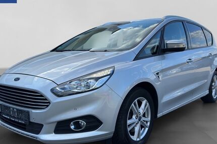 Ford S-Max 83.000 km 15.900 &euro; Hennef 53773