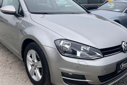 VW Golf 158.000 km 5.590 &euro; Neuseddin bei Berlin 14554