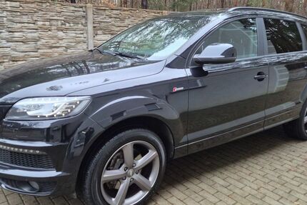 Audi Q7 260.000 km 15.900 &euro; Hoppegarten 15366