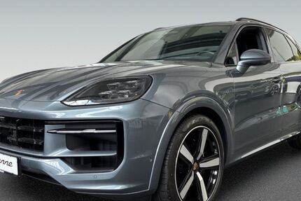 Porsche Cayenne 3.000 km 141.151 &euro; München 81669