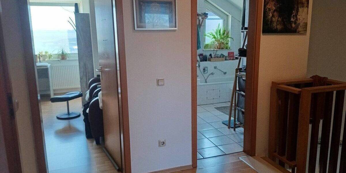 Reihenmittelhaus Geilenkirchen Hatterath - 4 Zimmer, 104 m&sup2;, 910&euro; | Angebot:26903031