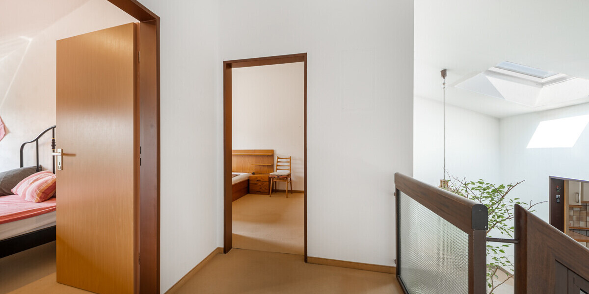 Splitlevel-Reihenhaus mit Westausrichtung in Unterhaching - Reihenmittelhaus Unterhaching | Angebot:26964096