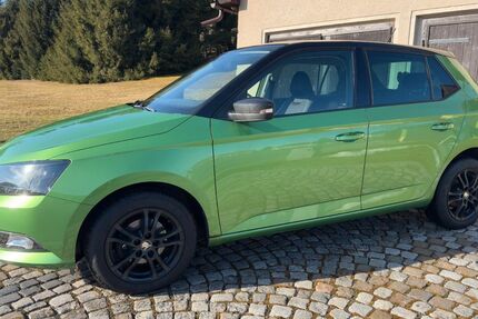 Skoda Fabia 84.200 km 7.999 &euro; Schwarzenberg OT Pöhla 08340