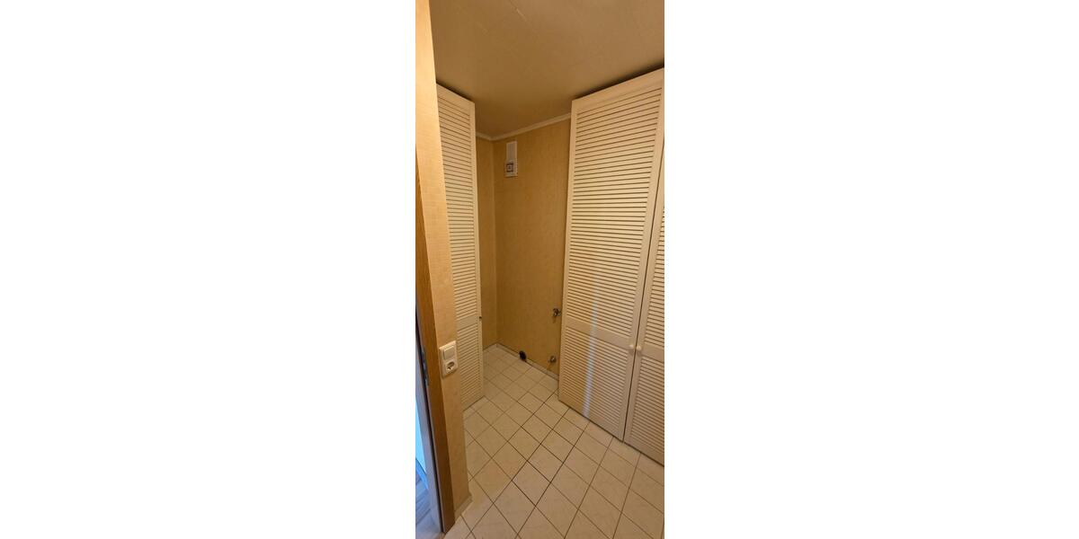 Etagenwohnung Hameln Kernstadt - 4 Zimmer, 92 m&sup2;, 180.000&euro; | Angebot:26532090