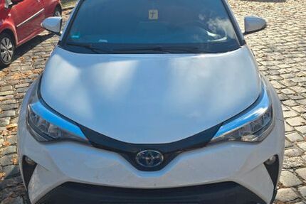 Toyota C-HR 36.000 km 19.250 € Berlin 13439