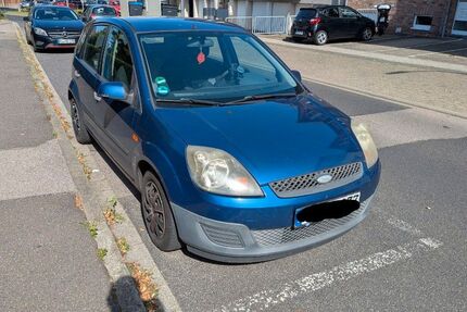 Ford Fiesta 169.000 km 600 &euro; Stolberg 52223