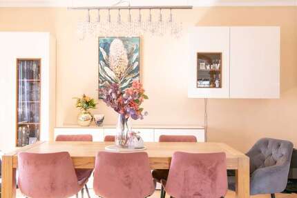 Haus Oberursel - 6 Zimmer, 172 m&sup2;, 990.000&euro; | Angebot:25903805