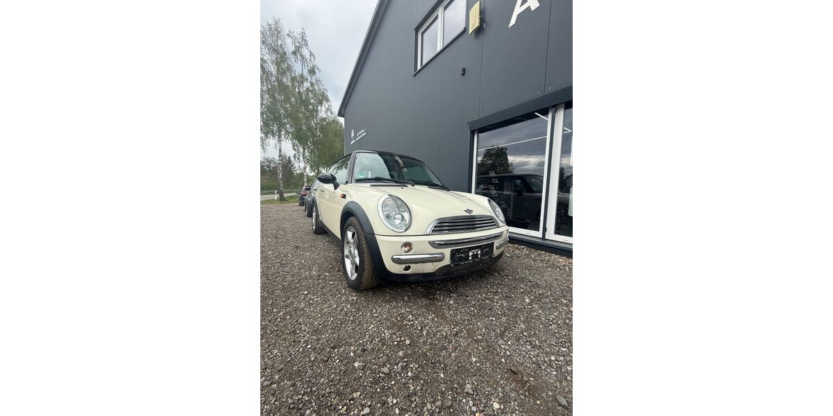 Mini Cooper 146.612 km 999 &euro; Hochdorf 88454
