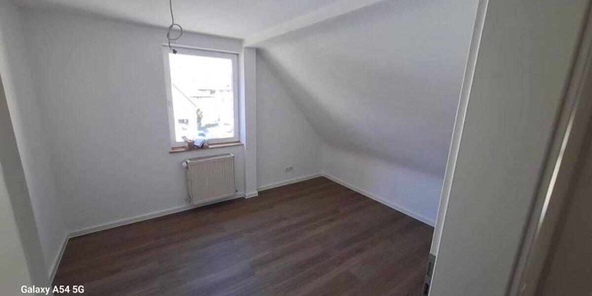 Etagenwohnung Weinheim Deißenklinge - 3 Zimmer, 82 m&sup2;, 960&euro; | Angebot:26094832