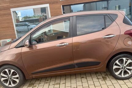 Hyundai i10 99.999 km 7.990 € Worms 67551