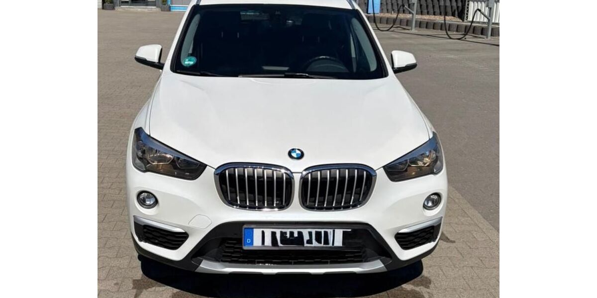 BMW X1 203.200 km 13.700 &euro; Ibbenbüren 49477