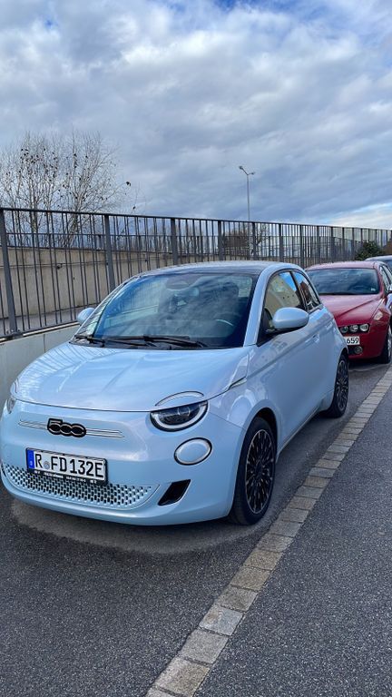 Fiat 500e 31.500 km 21.499 € Hemau 93155