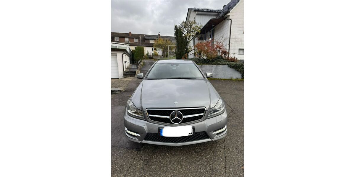 Mercedes-Benz C 250 157.000 km 18.900 &euro; Aalen 73432