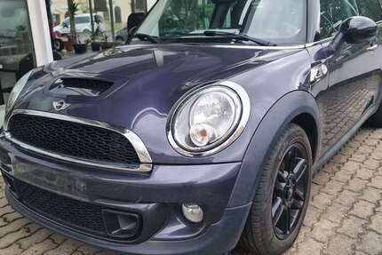 Mini Cooper SD Clubman 98.000 km 9.999 € Eibenstock 08309