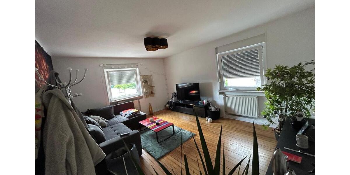 Etagenwohnung Saarbrücken Brebach-Fechingen - 3 Zimmer, 76 m&sup2;, 160.000&euro; | Angebot:27126704