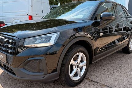 Audi Q2 97.800 km 17.950 &euro; Cloppenburg 49661