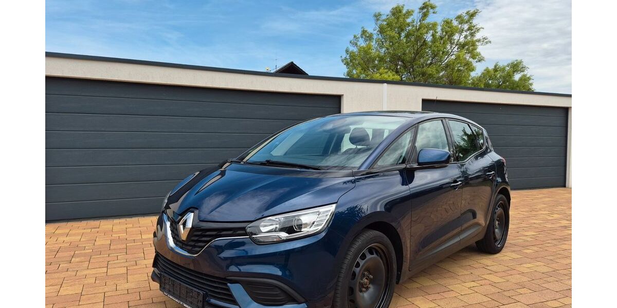 Renault Scenic 66.250 km 9.499 &euro; Egenhausen 72227