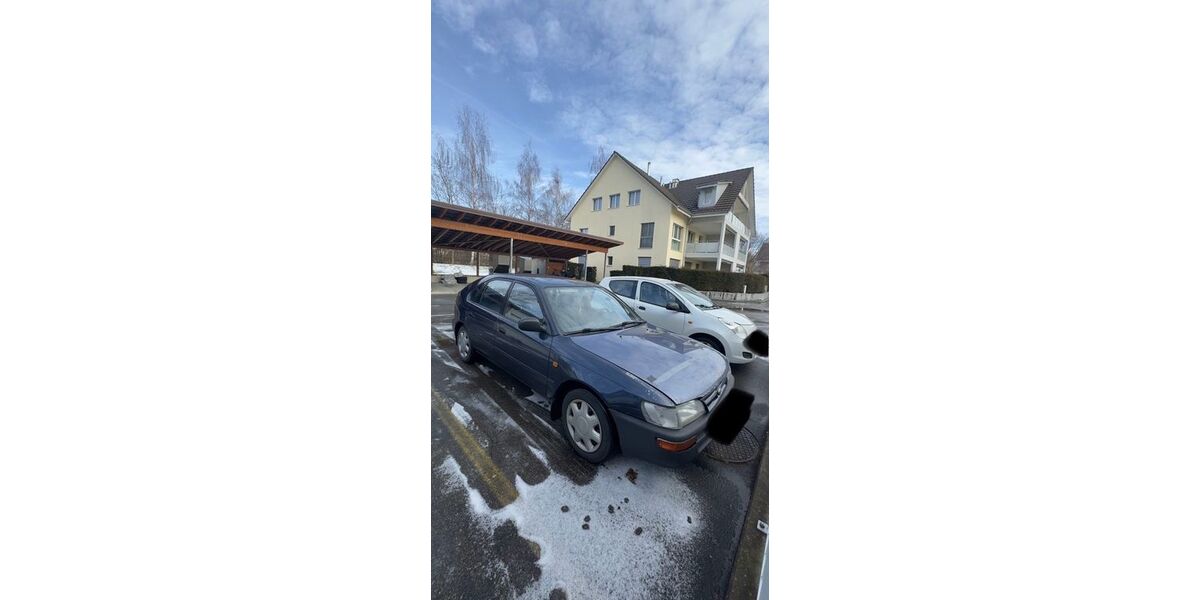 Toyota Corolla 207.000 km 950 &euro; Saarbrücken 66117