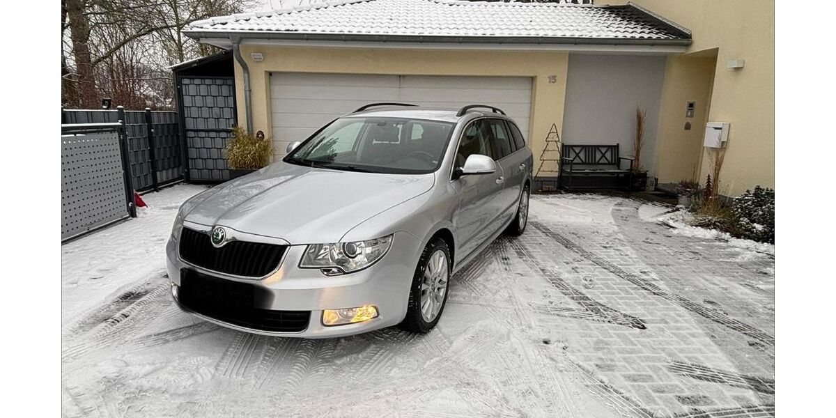 Skoda Superb 98.200 km 10.990 &euro; Wirges 56422