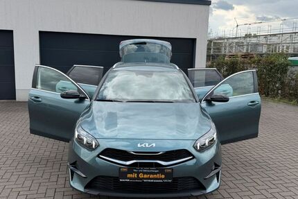 Kia ceed Sportswagon 5.415 km 19.550 &euro; Essen 45279