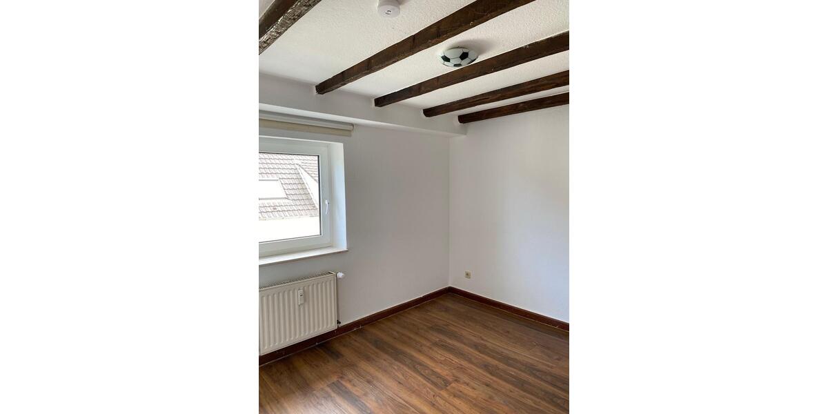 Etagenwohnung Geldern - 3 Zimmer, 81 m&sup2;, 550&euro; | Angebot:26225025