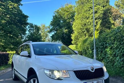 Skoda Superb 238.000 km 4.999 &euro; Altenberg 01773
