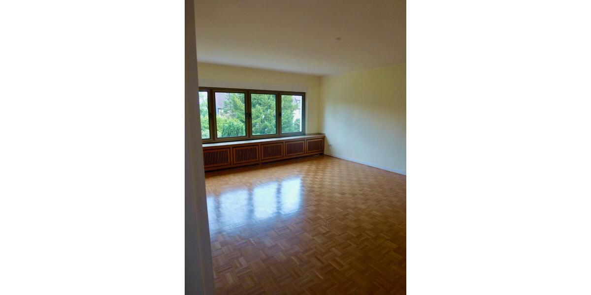 Etagenwohnung Essen Stadtbezirk III - 2.5 Zimmer, 80 m&sup2;, 780&euro; | Angebot:26411508
